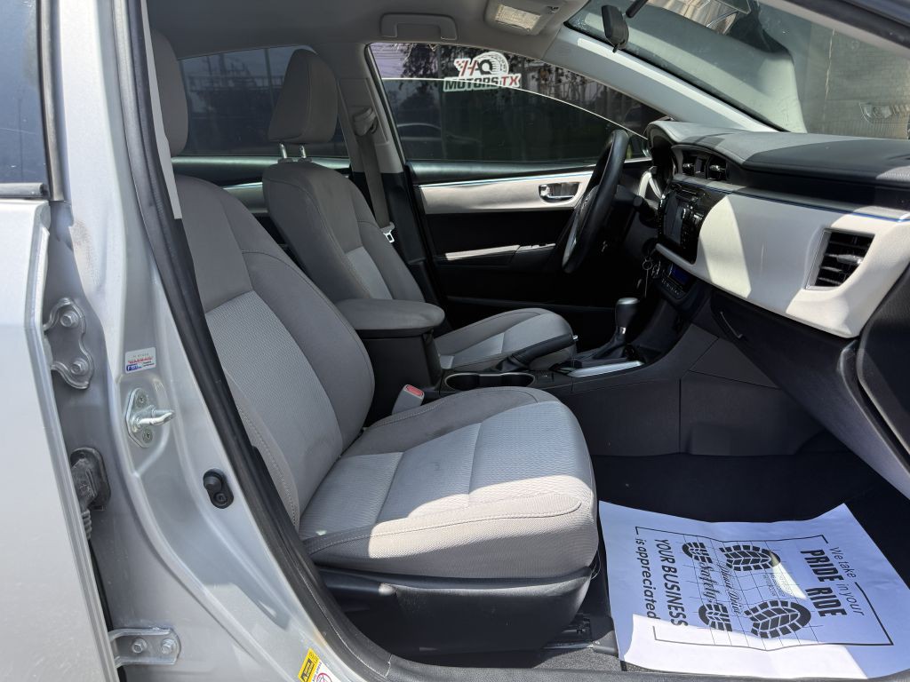 2016 Toyota Corolla Image 13
