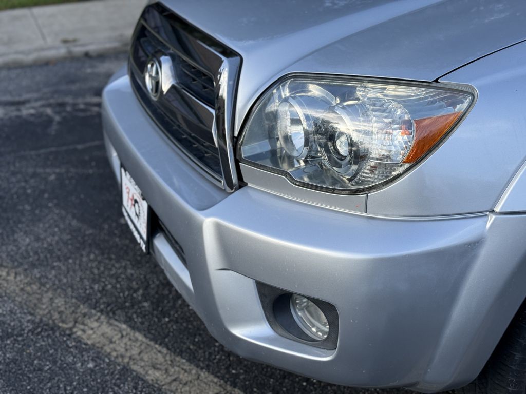 2007 Toyota 4Runner Image 18