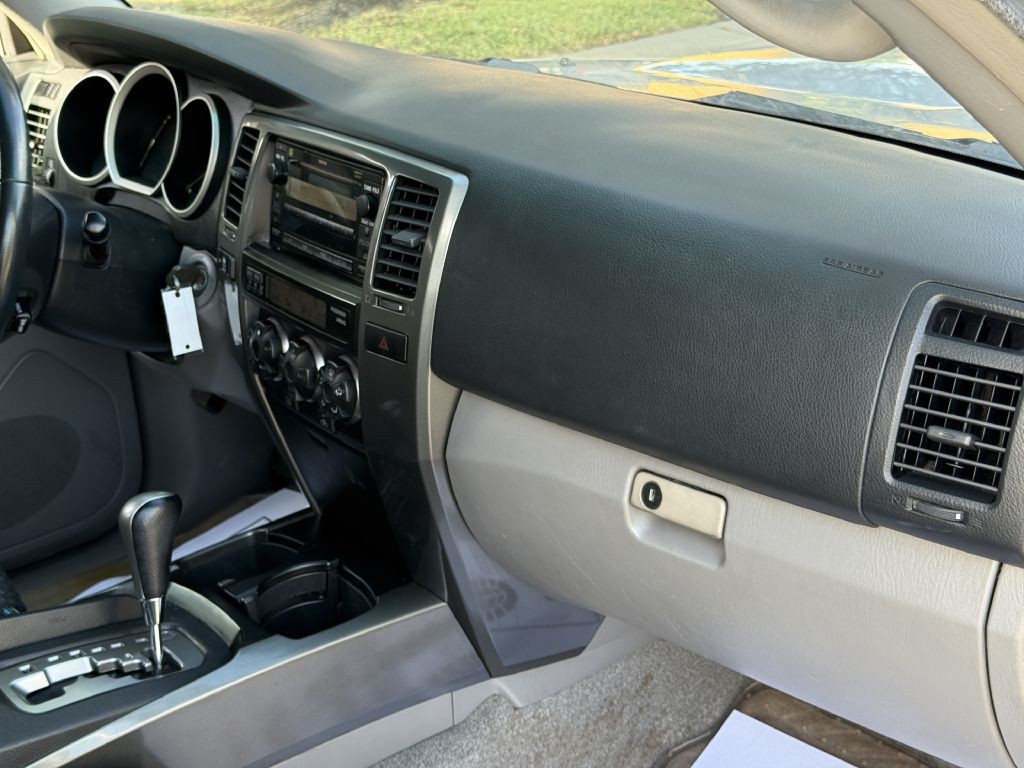 2007 Toyota 4Runner Image 19