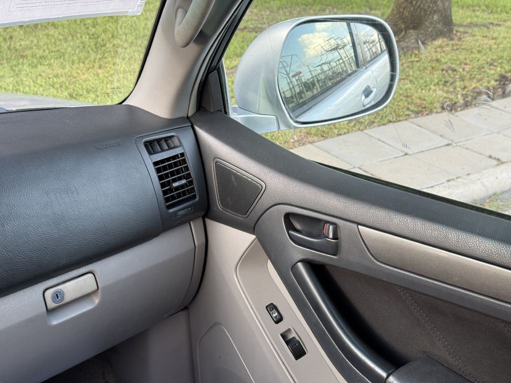 2007 Toyota 4Runner Image 25
