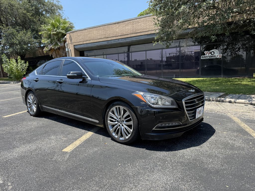 2015 Hyundai Genesis Image 2