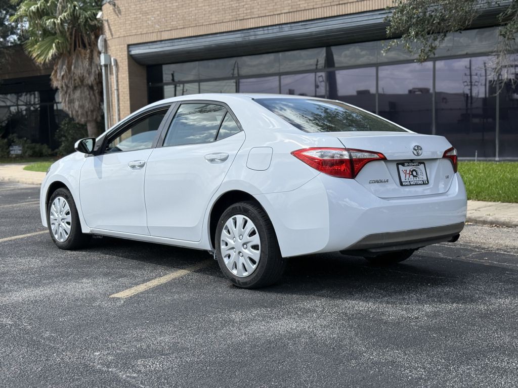 2015 Toyota Corolla Image 5