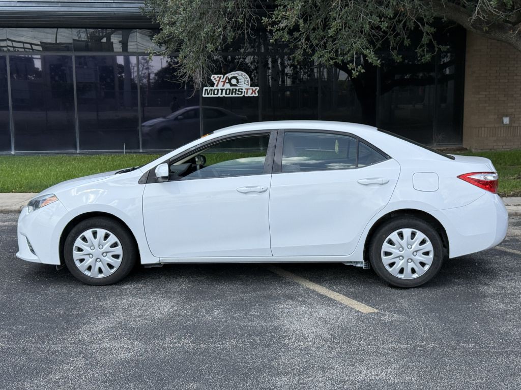 2015 Toyota Corolla Image 7