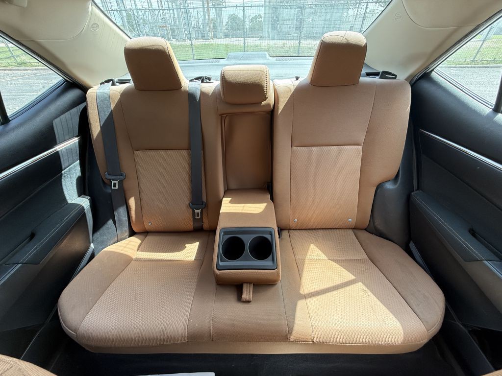 2015 Toyota Corolla Image 10