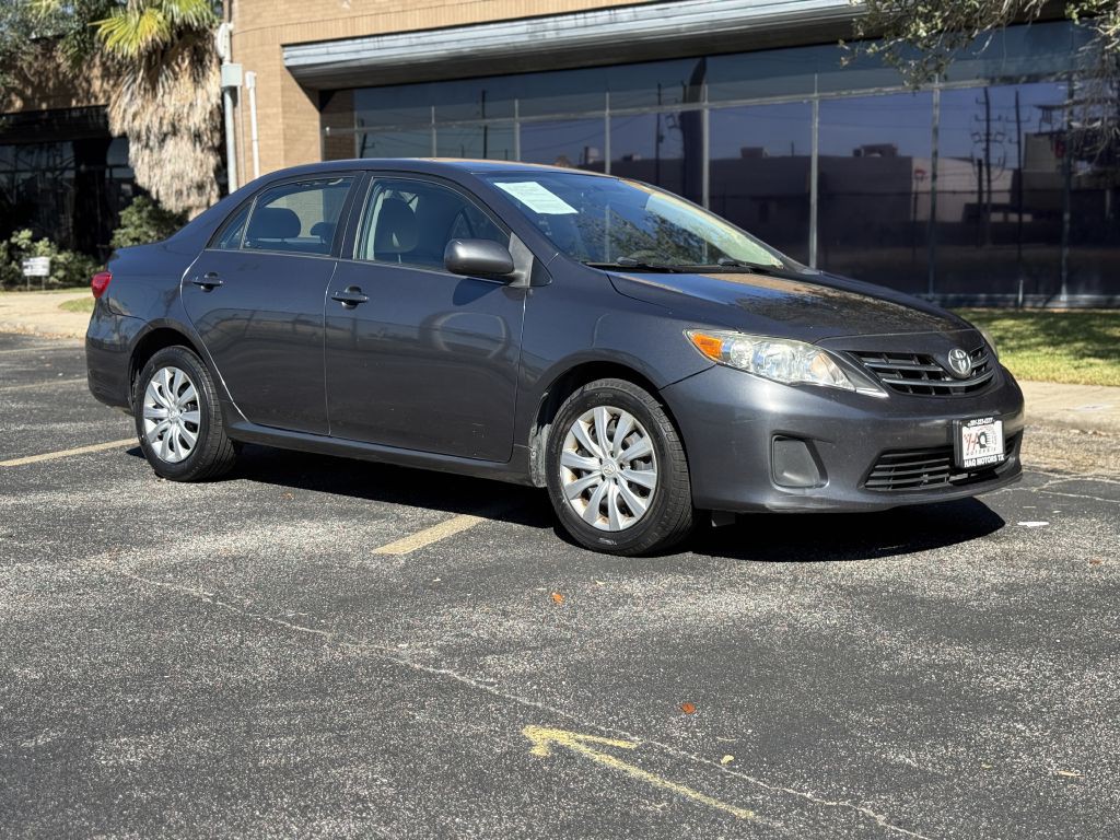2013 Toyota Corolla Image 7