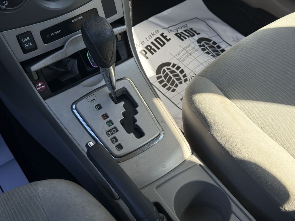 2013 Toyota Corolla Image 19