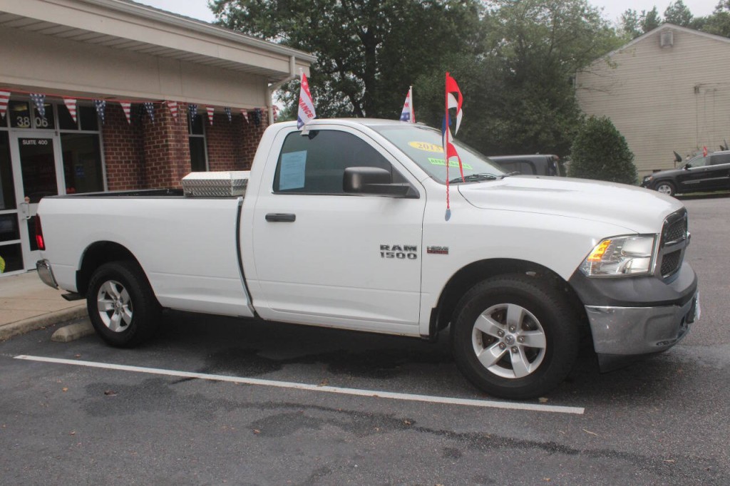 2013 RAM 1500 Image 6
