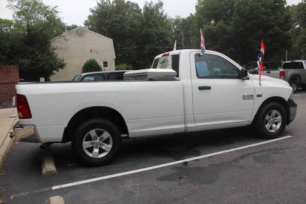 2013 RAM 1500 Image 8