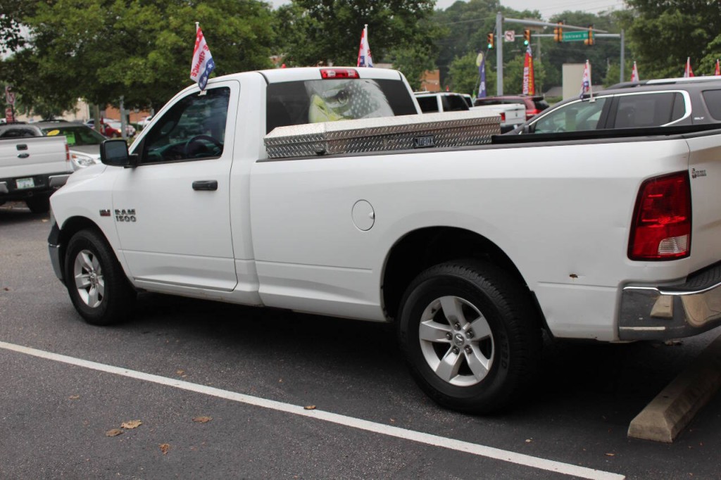 2013 RAM 1500 Image 9