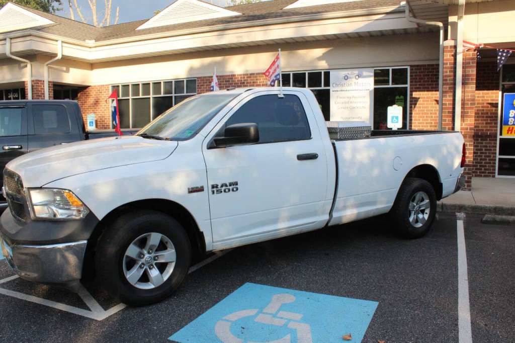 2013 RAM 1500 Image 6