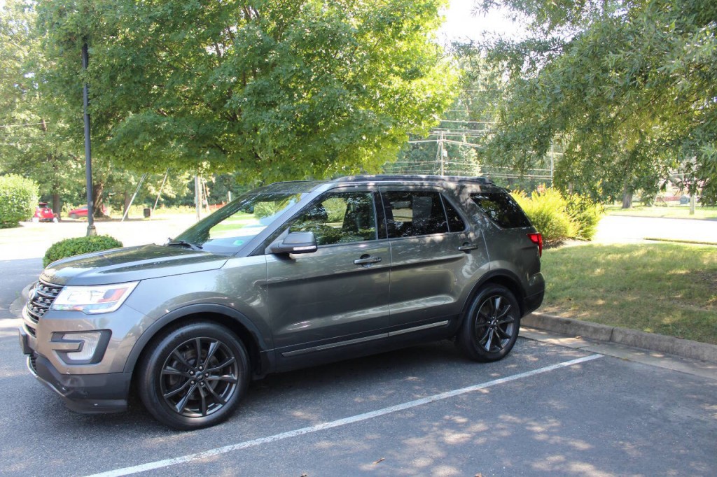 2017 Ford Explorer Image 7