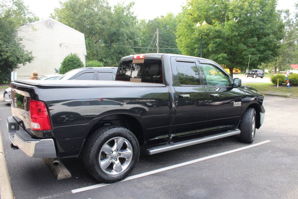 2016 RAM 1500 Image 5