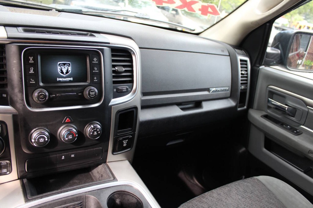2016 RAM 1500 Image 15
