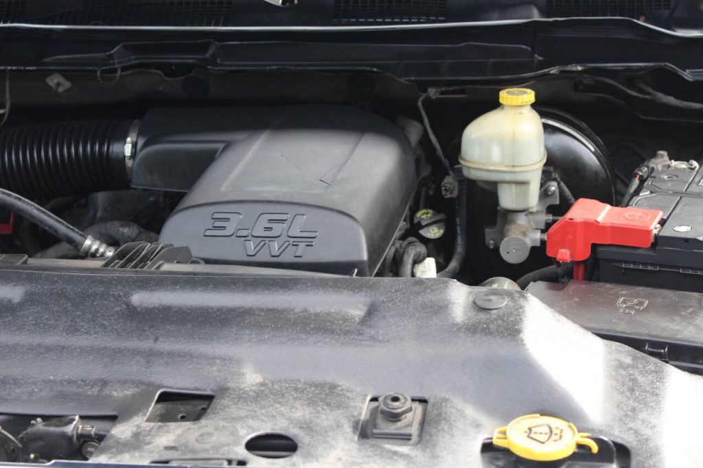 2016 RAM 1500 Image 18