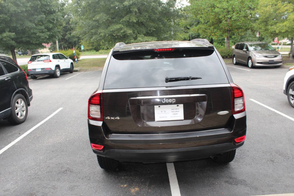 2014 Jeep Compass Image 4