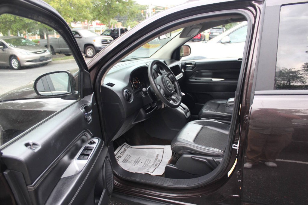 2014 Jeep Compass Image 7