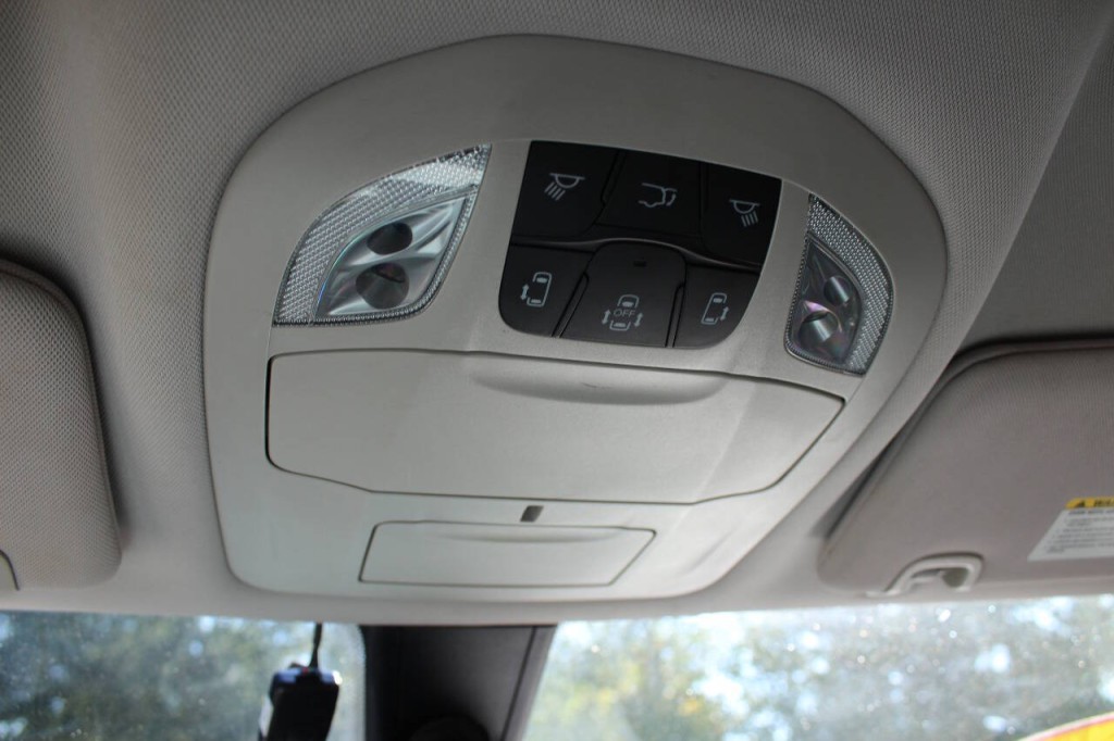2017 Chrysler Pacifica Image 15