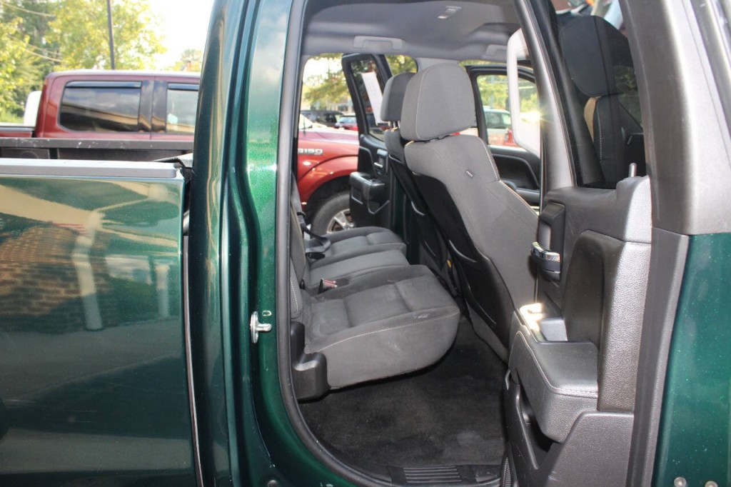 2015 Chevrolet Silverado 1500 Image 11