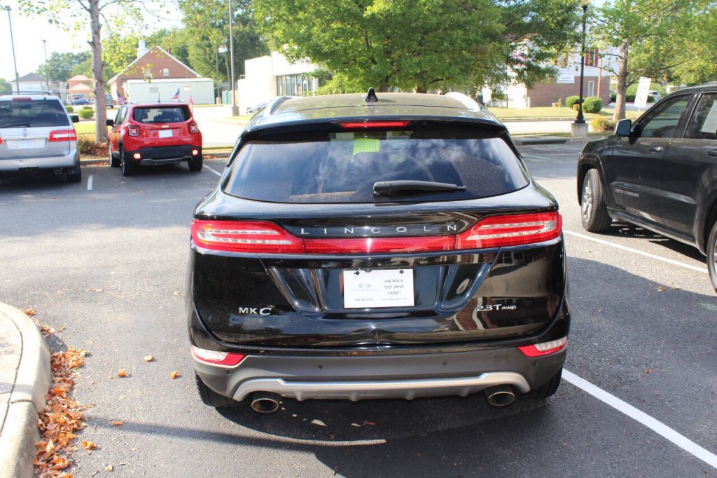 2017 Lincoln MKC Image 4