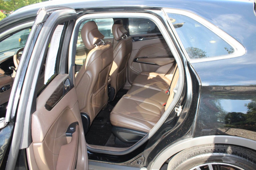 2017 Lincoln MKC Image 8