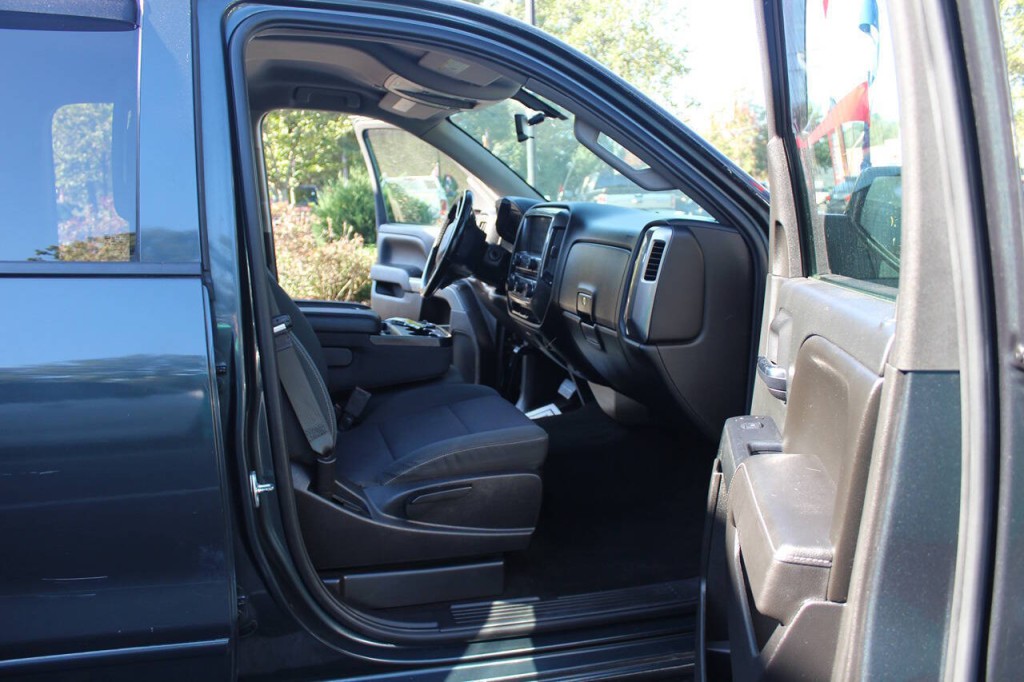 2017 Chevrolet Silverado 1500 Image 9