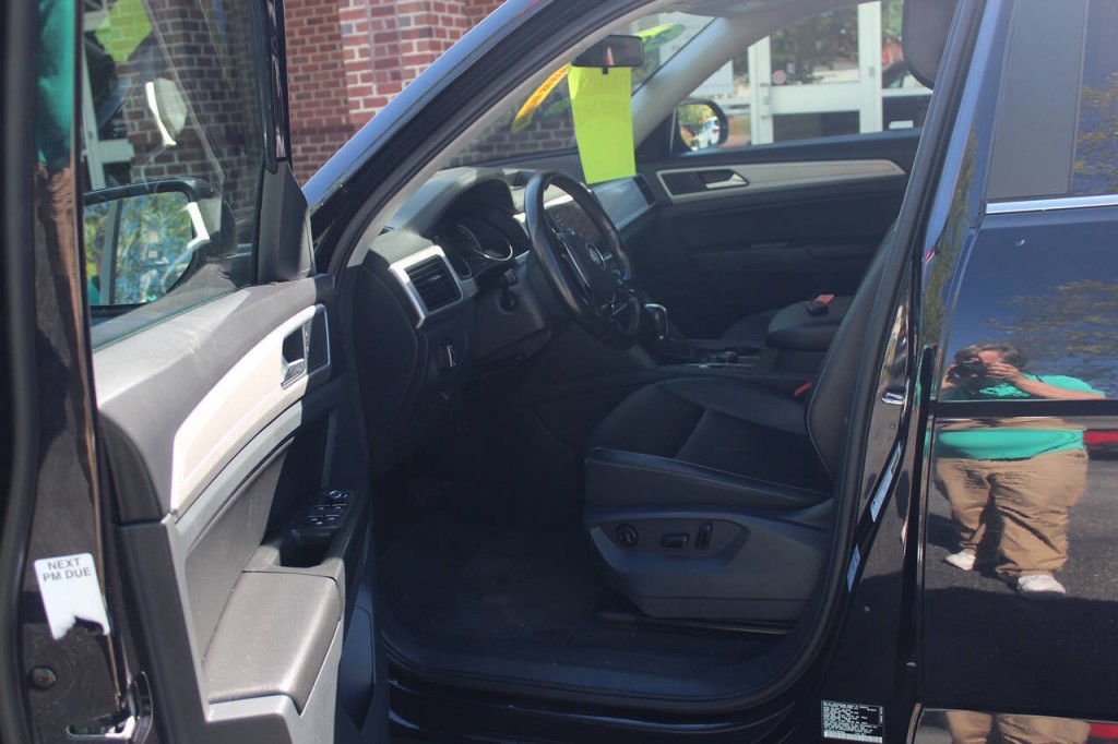 2018 Volkswagen Atlas Image 9