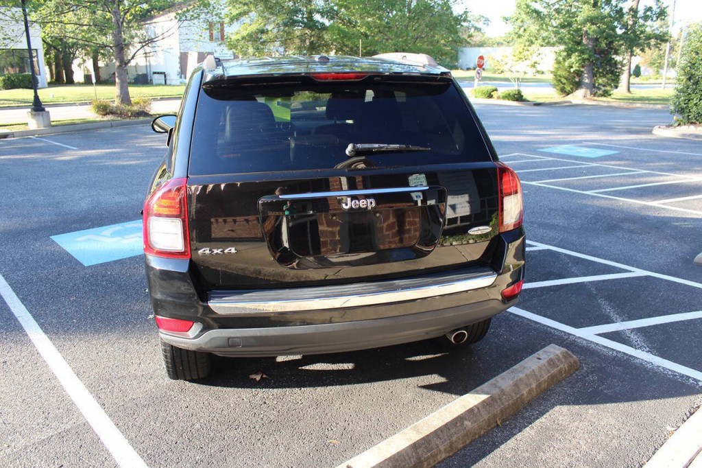 2016 Jeep Compass Image 4
