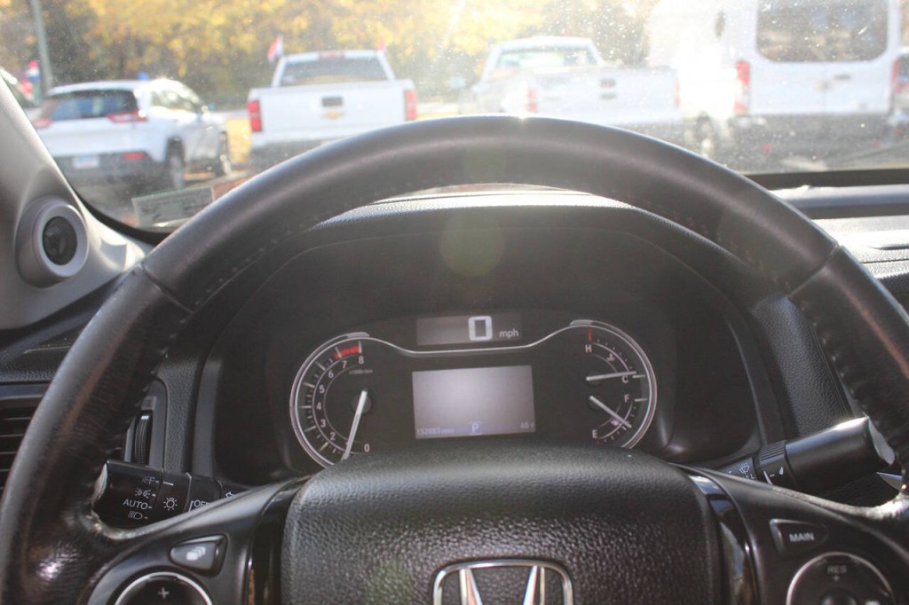 2019 Honda Ridgeline Image 12