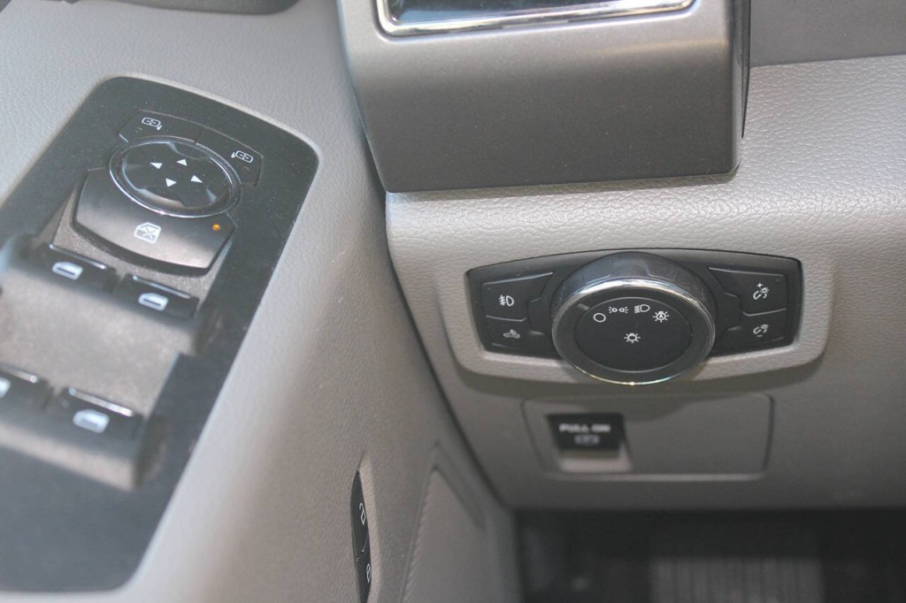 2018 Ford F-150 Image 15