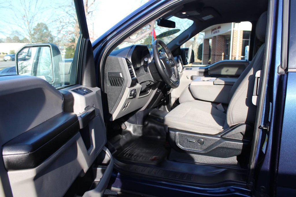 2016 Ford F-150 Image 7