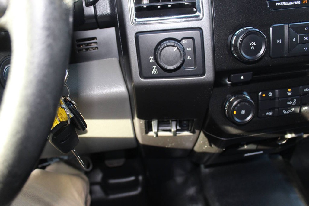 2016 Ford F-150 Image 19