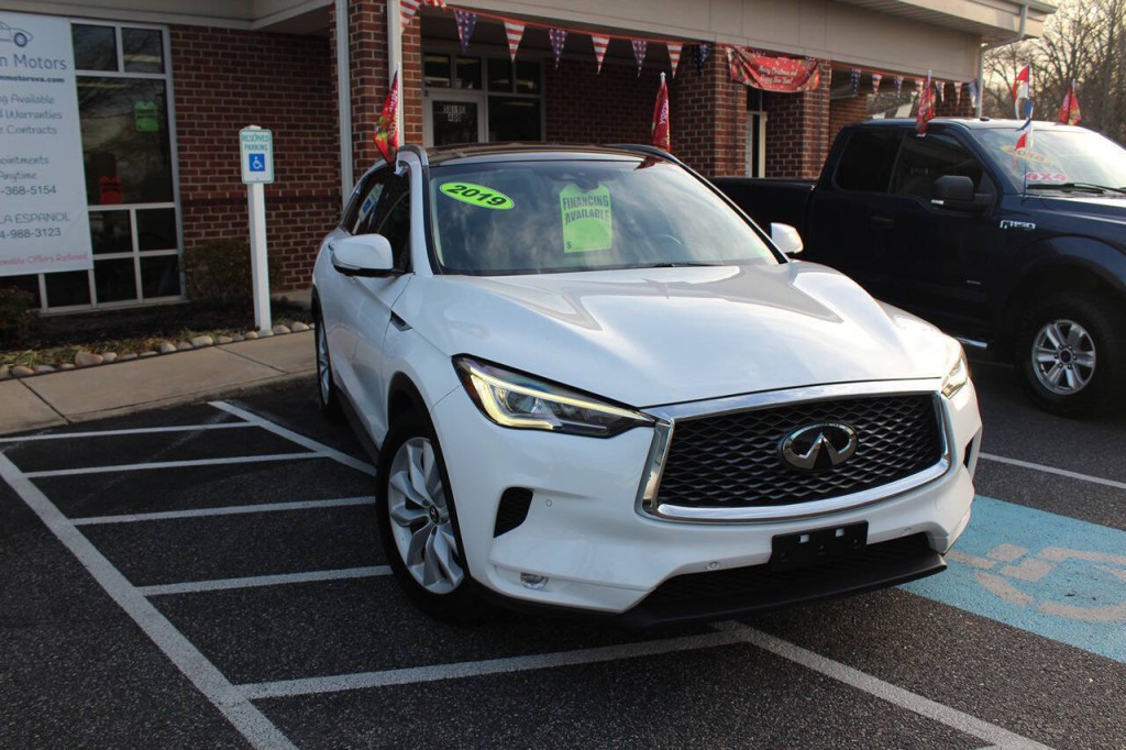 2019 INFINITI QX50 Image 1