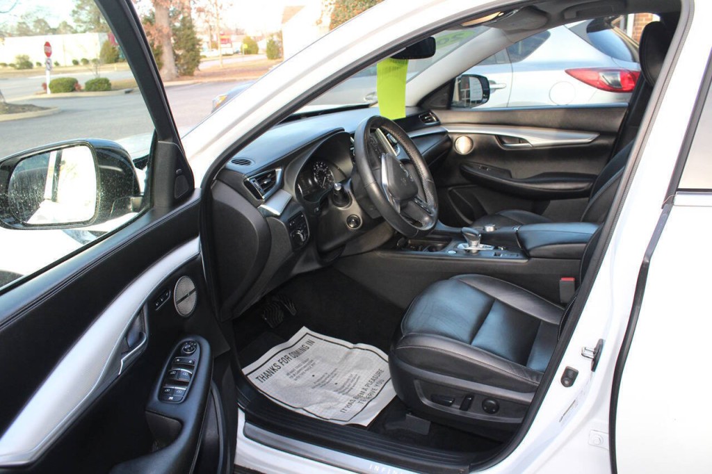 2019 INFINITI QX50 Image 8