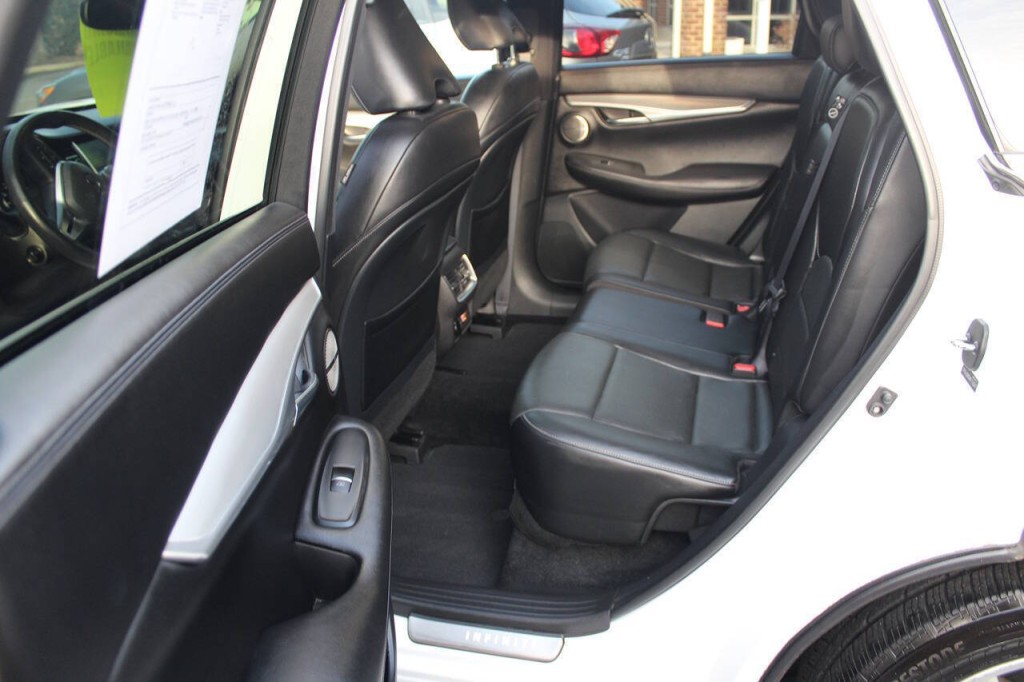 2019 INFINITI QX50 Image 9