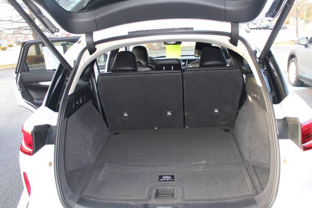 2019 INFINITI QX50 Image 10