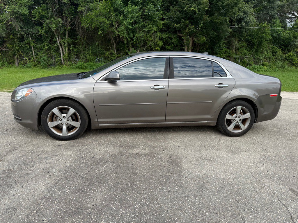 2012 Chevrolet Malibu Image 4