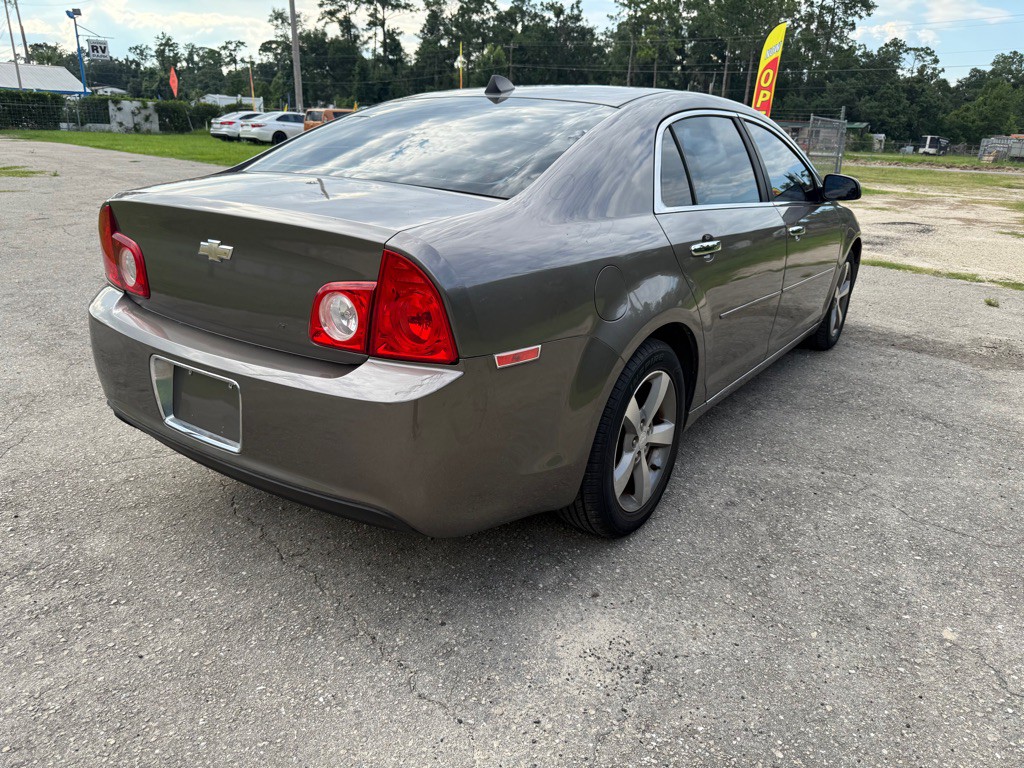 2012 Chevrolet Malibu Image 7