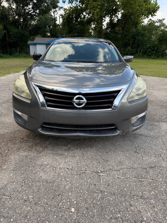 2015 Nissan Altima Image 2
