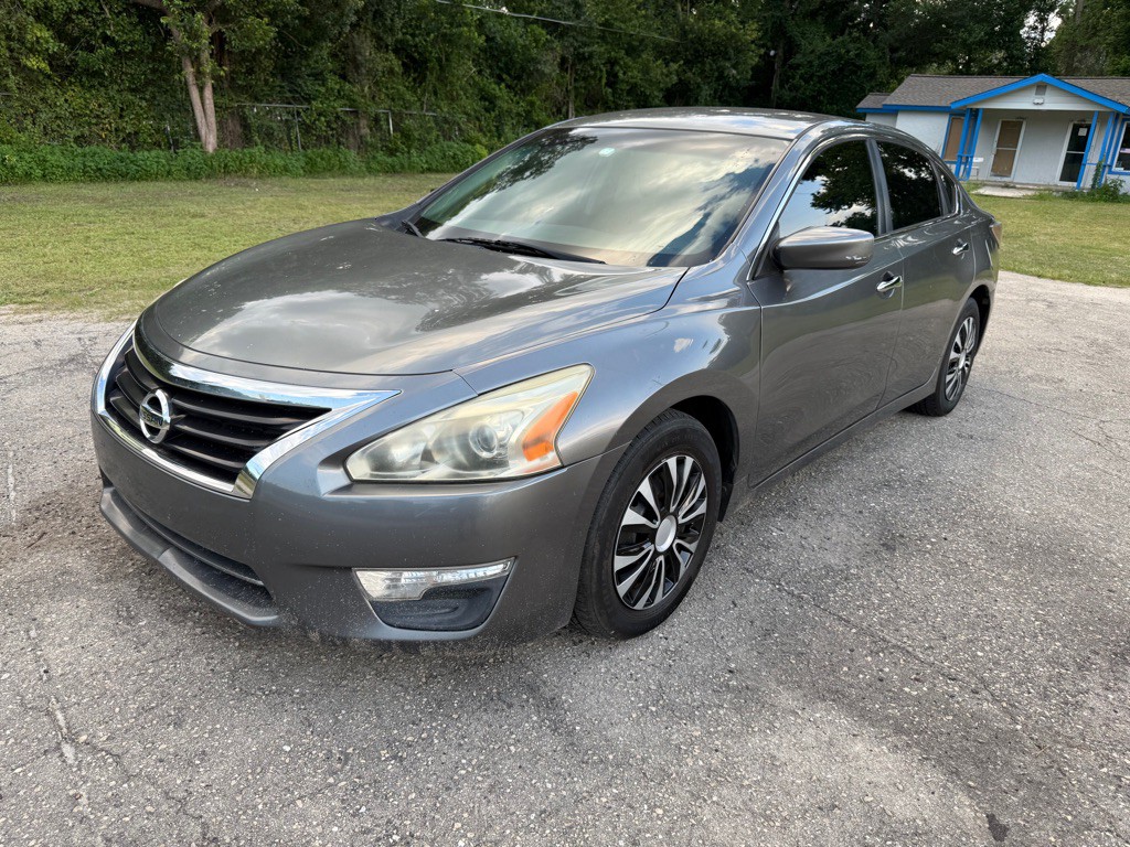 2015 Nissan Altima Image 3