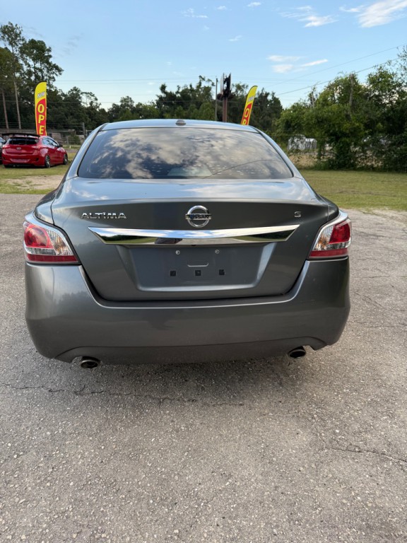 2015 Nissan Altima Image 6