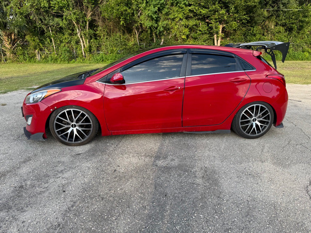 2013 Hyundai Elantra Image 4