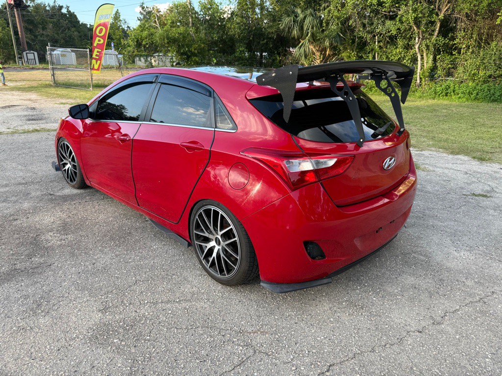 2013 Hyundai Elantra Image 5