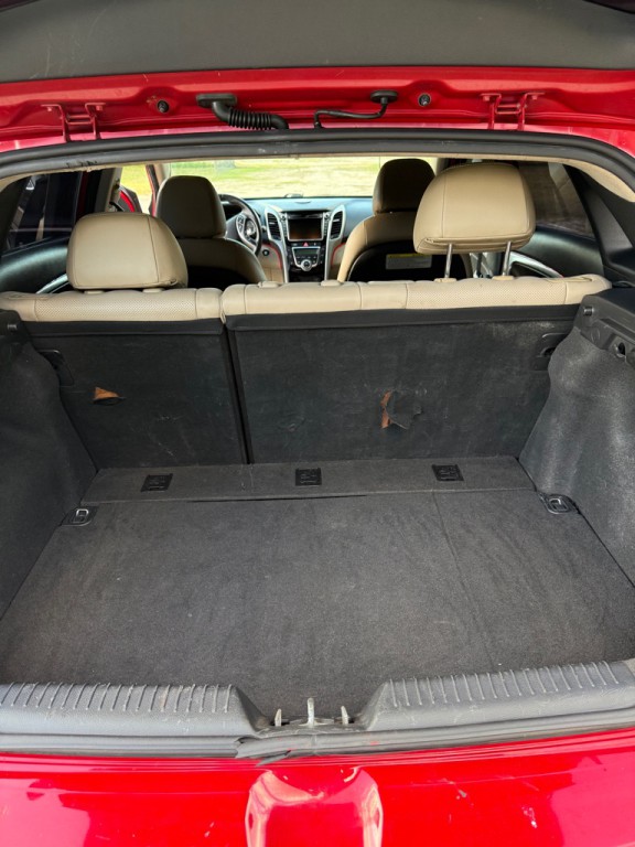 2013 Hyundai Elantra Image 9