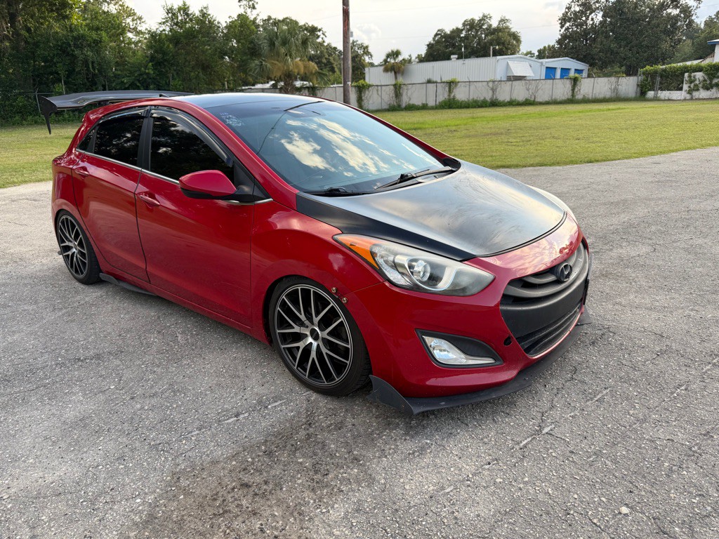 2013 Hyundai Elantra Image 10