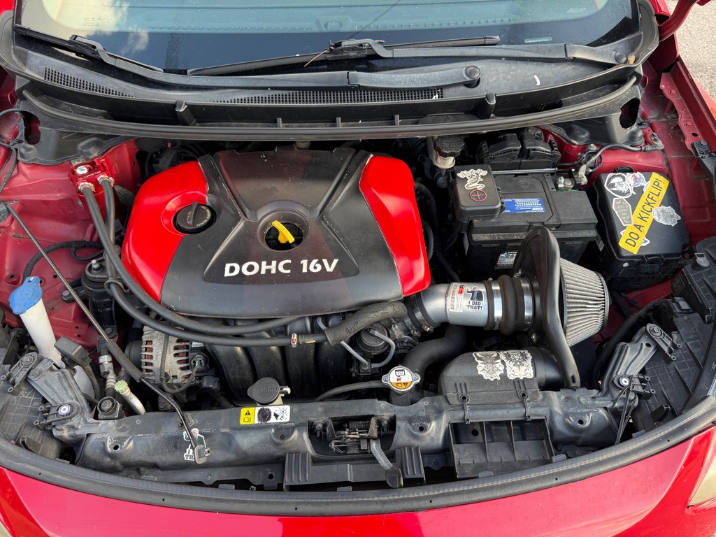 2013 Hyundai Elantra Image 15