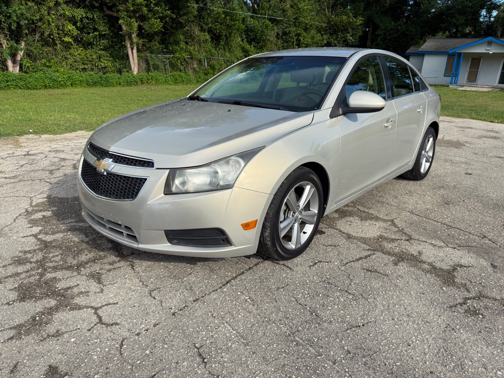 2012 Chevrolet Cruze Image 3