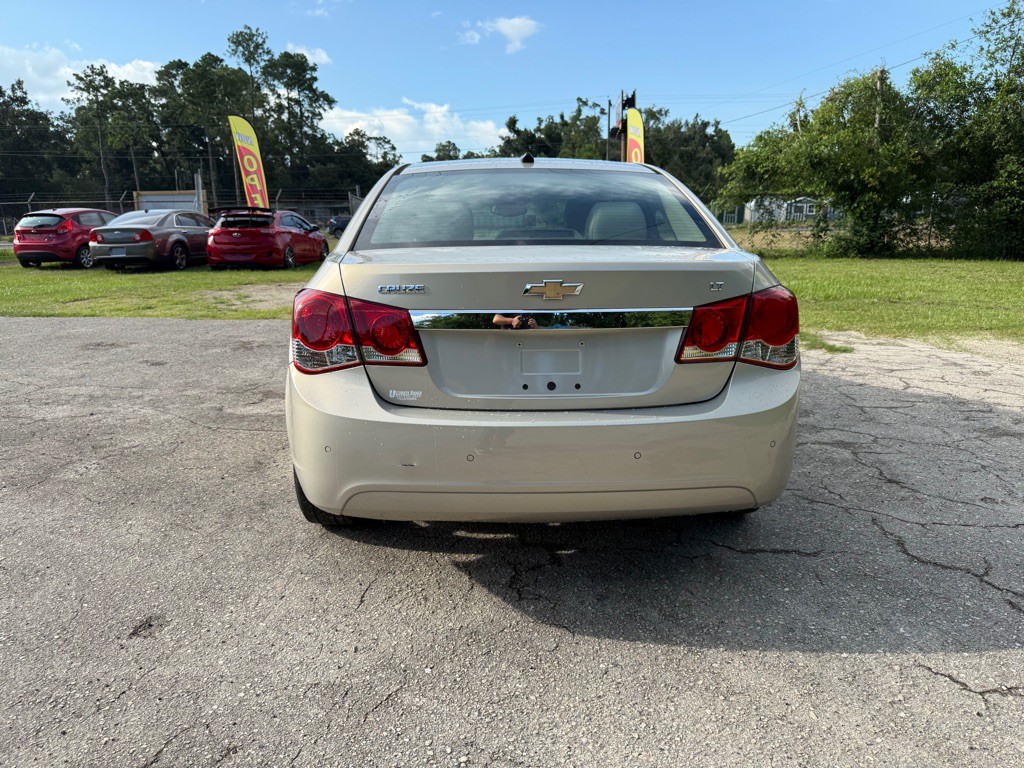 2012 Chevrolet Cruze Image 6