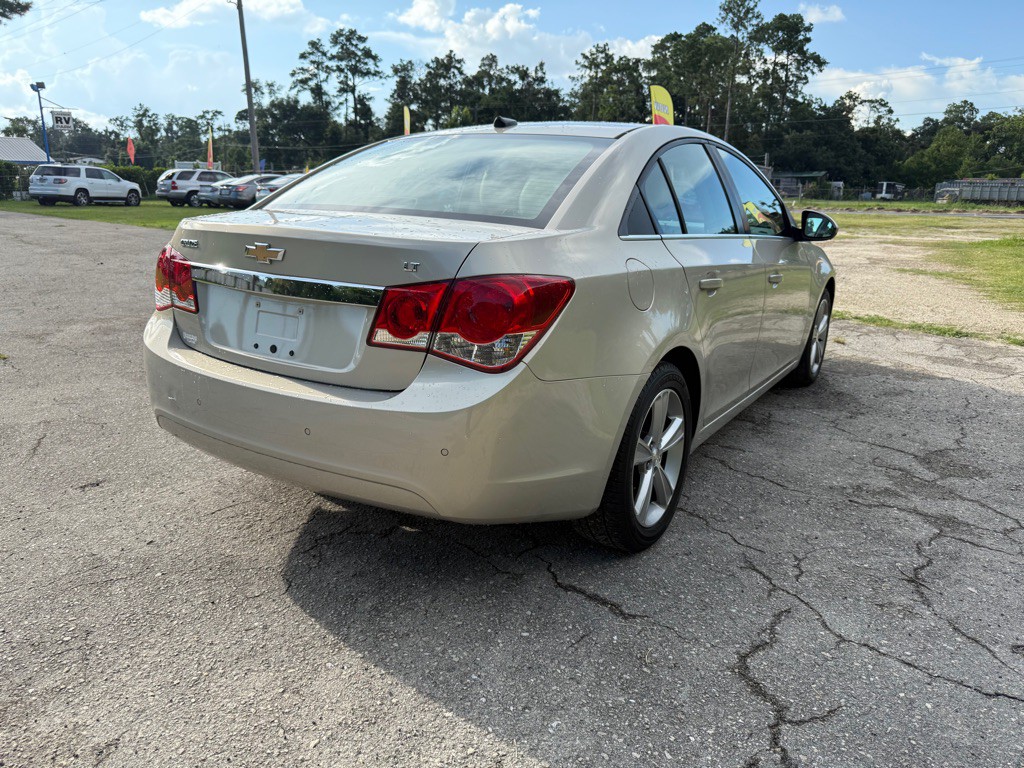 2012 Chevrolet Cruze Image 7