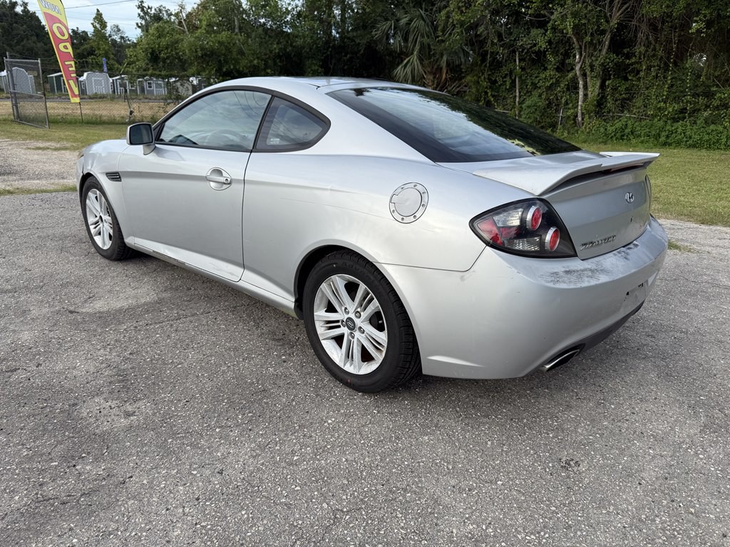 2008 Hyundai Tiburon Image 4