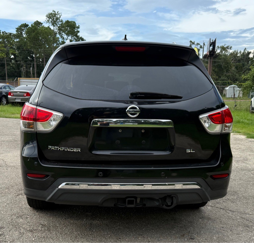 2015 Nissan Pathfinder Image 6